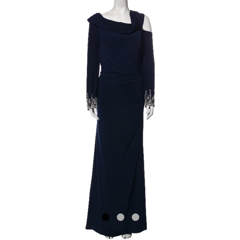 MAC DUGGAL SIZE 16 BLUE PERFECT FOR WEDDINGS or PARTIES